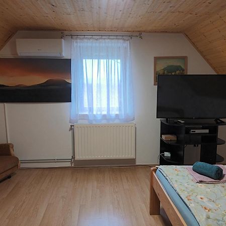 Kéknefelejcs Vendégház Tapolca Extérieur photo